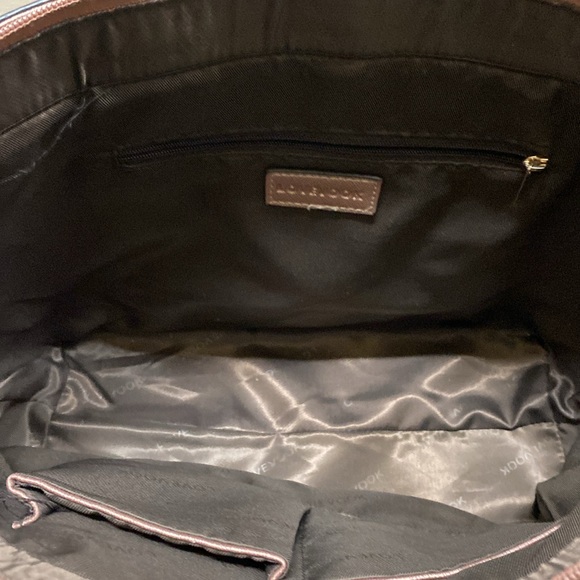 Rose Gold shoulder bag and small bag ..used once - Picture 2 of 4